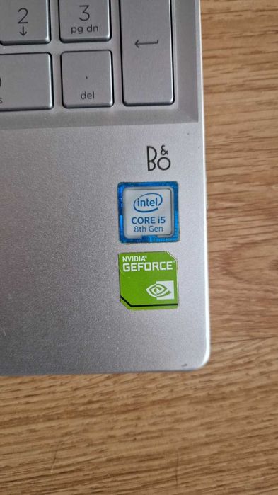 Computador portátil HP Pavilion 15-cs0010np Intel Core i5-8250U