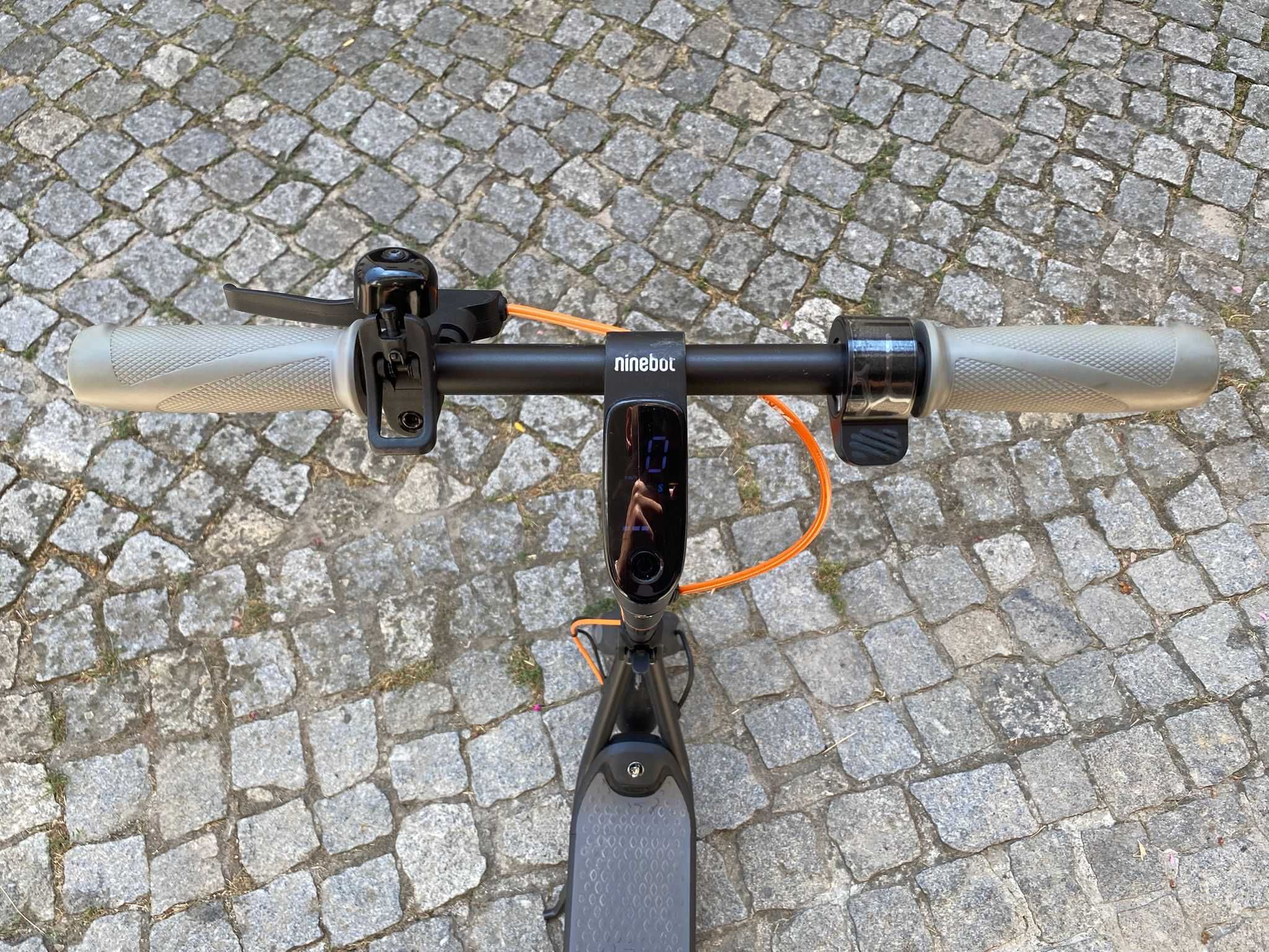 Trotinete elétrica Ninebot Segway F30E