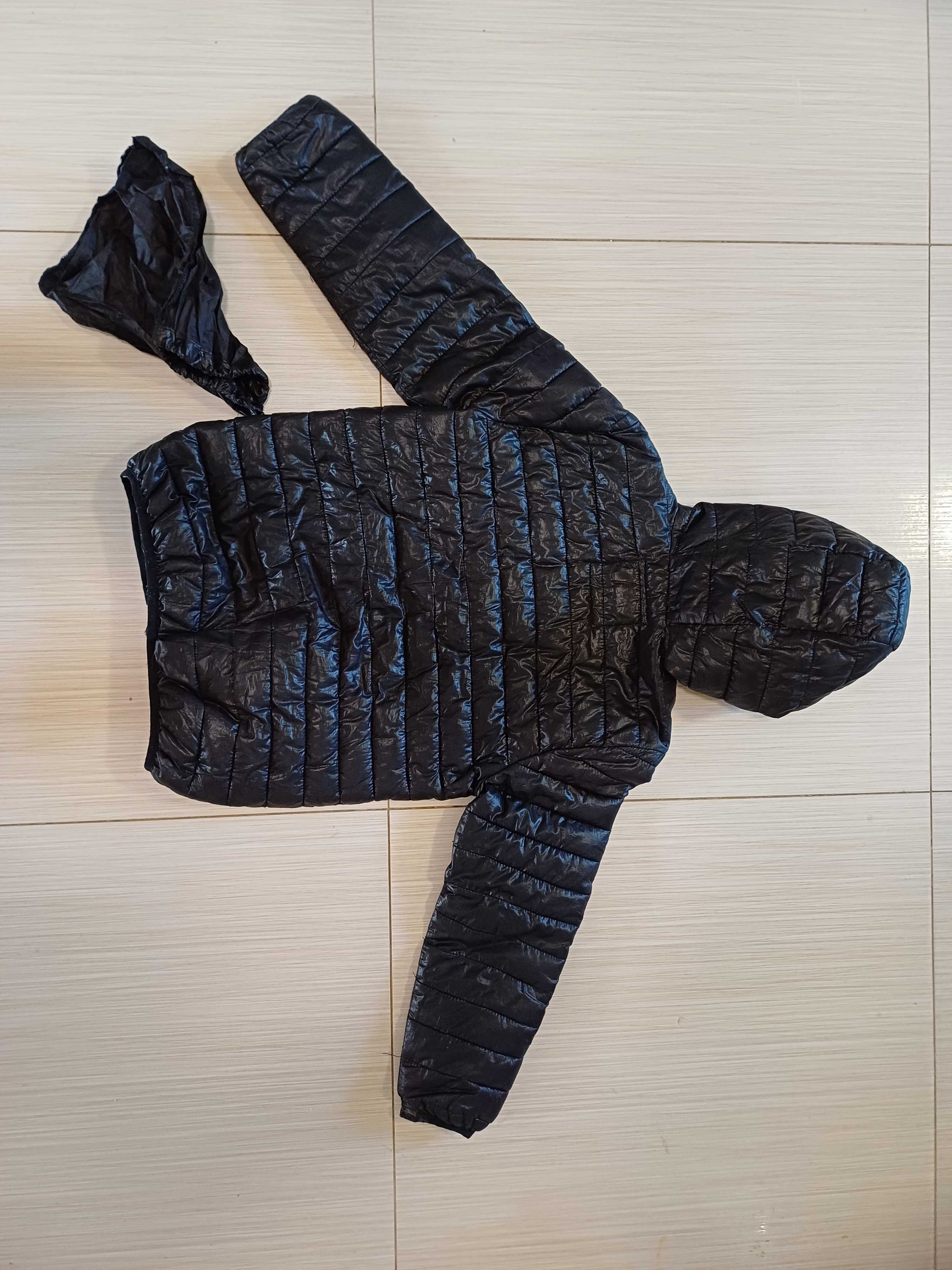 RESERVED lekka kurtka przejściówka softshell r. 140 cm czarna idealny