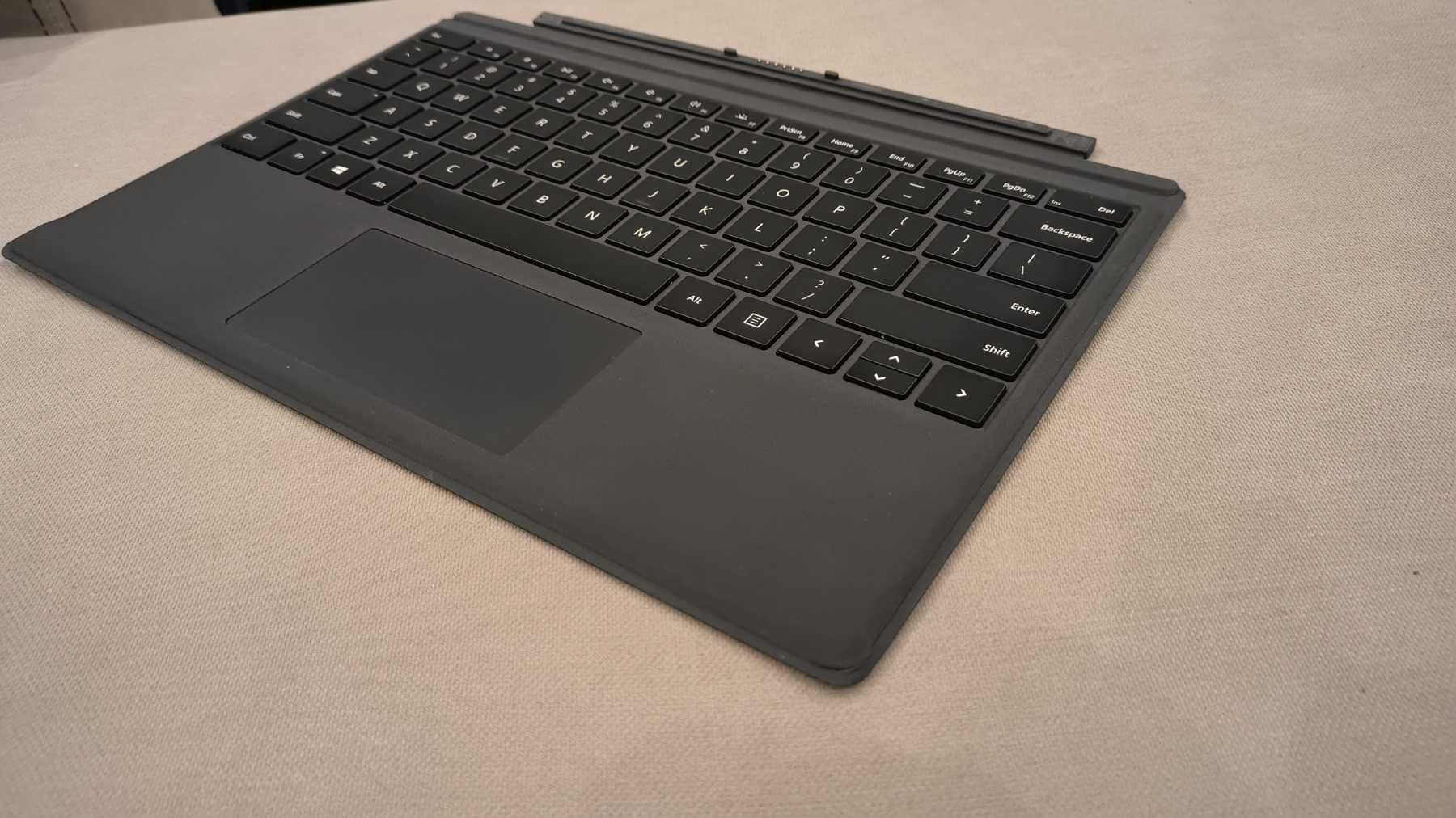 Клавіатура Microsoft Surface Pro 1725 (Pro 3-7) гарна