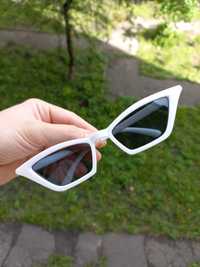 Солнцезащитные очки белые