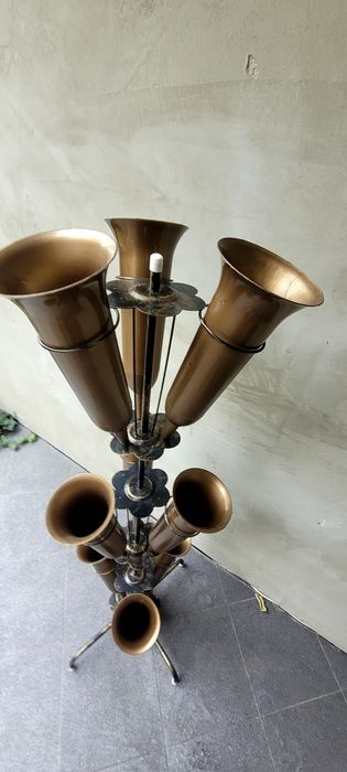 Sprzedam 3 poziomowy stojak obrotowy do kwiaciarni