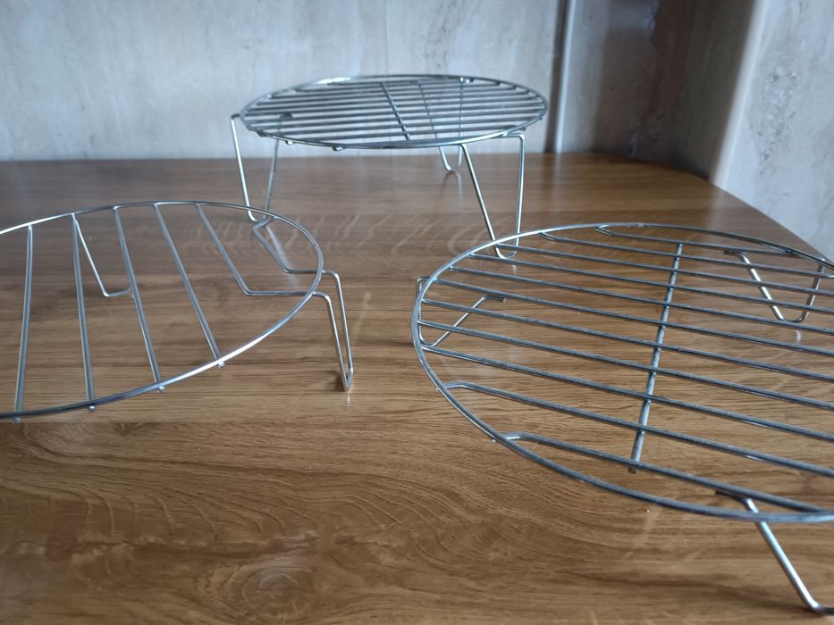 Suportes interior para micro ondas para desocupar