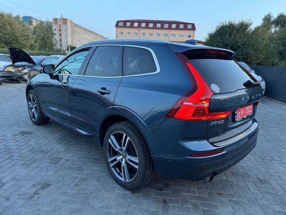 Volvo XC60 T5 Momentum, 2018
