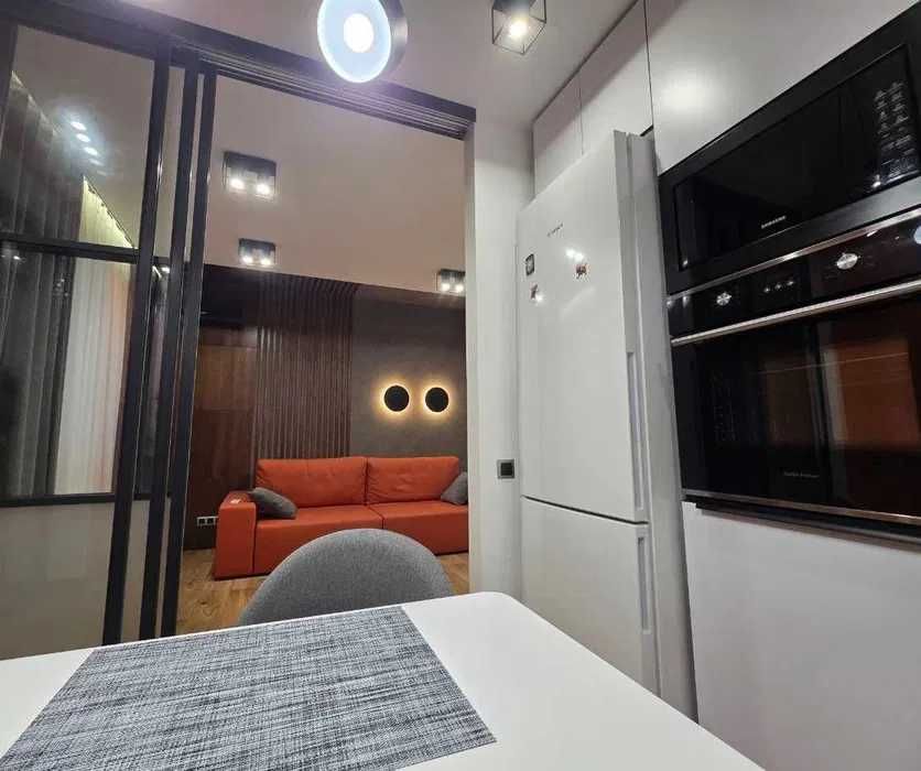 69000ЖК Мира 4 Сертификат-Да Продам Классную 2 комн кварт 5 эт,S-56мAS