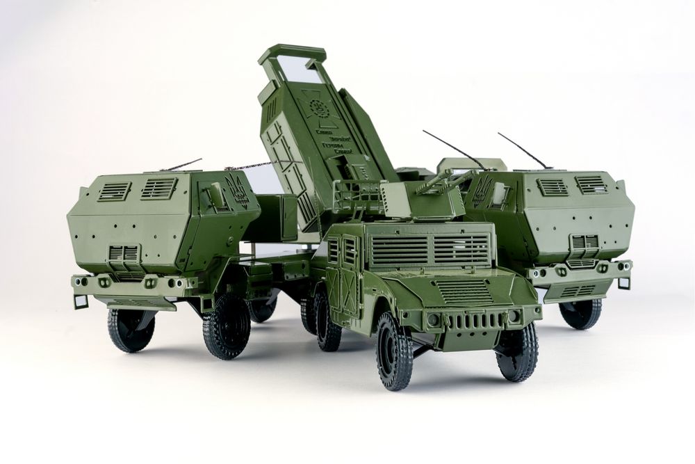 Сувенірна модель РСЗВ “HIMARS”