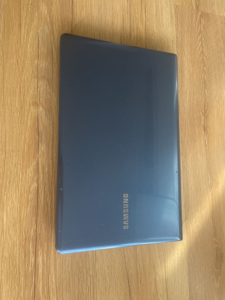 Laptop Samsung NP355V5C 4 GB Ram