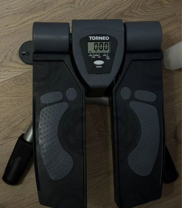 Продам Степпер поворотный torneo ,не скриипить не пищить Новий