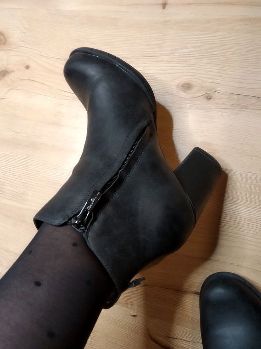 Clara Barson botki czarne na słupku 8cm 37