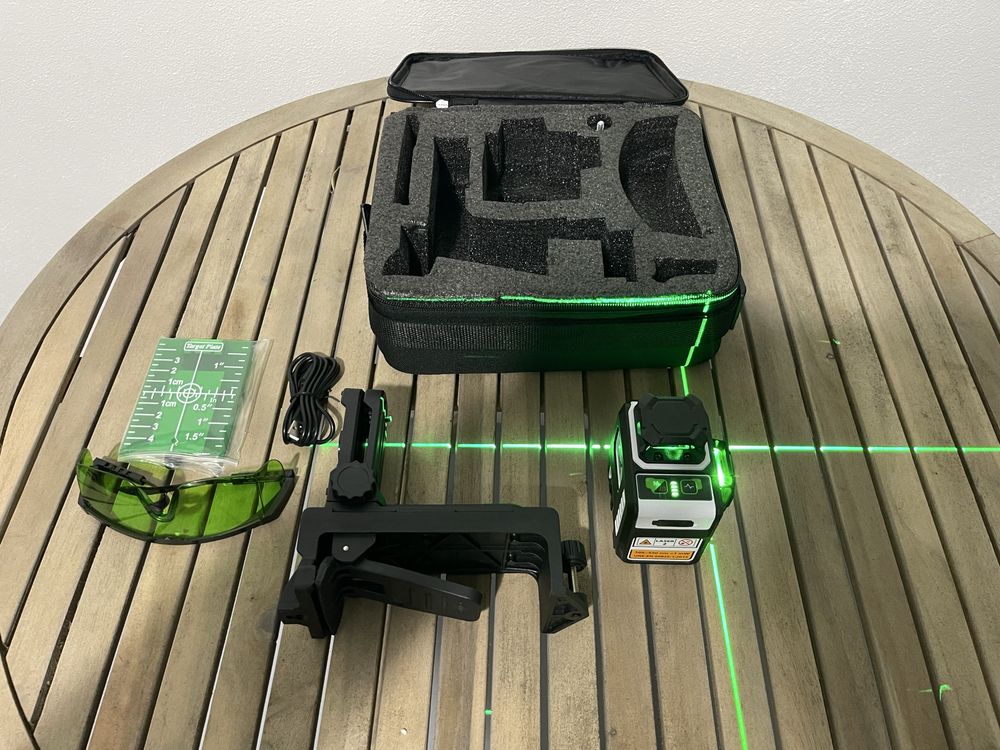 Kit Nivel laser autonivelante verde 3 linhas 360º MEDID 5663 [NOVO]