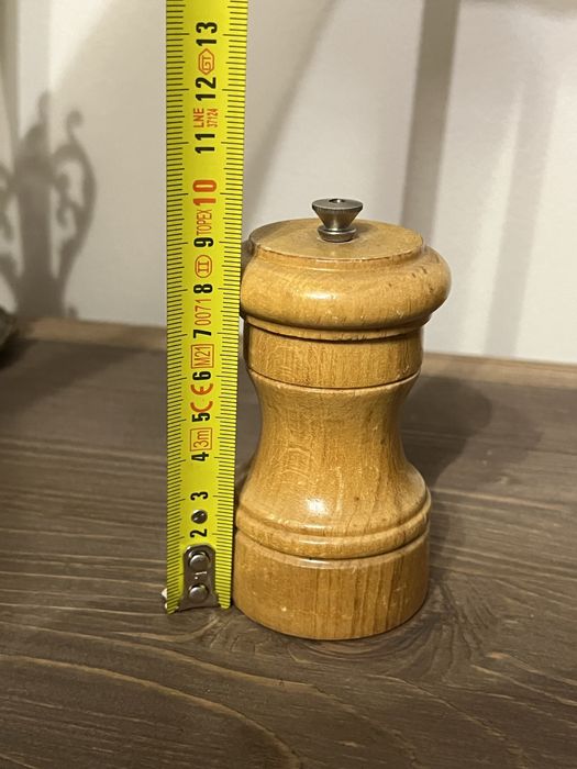 Młynek do pieprzu przyprawy Włochy