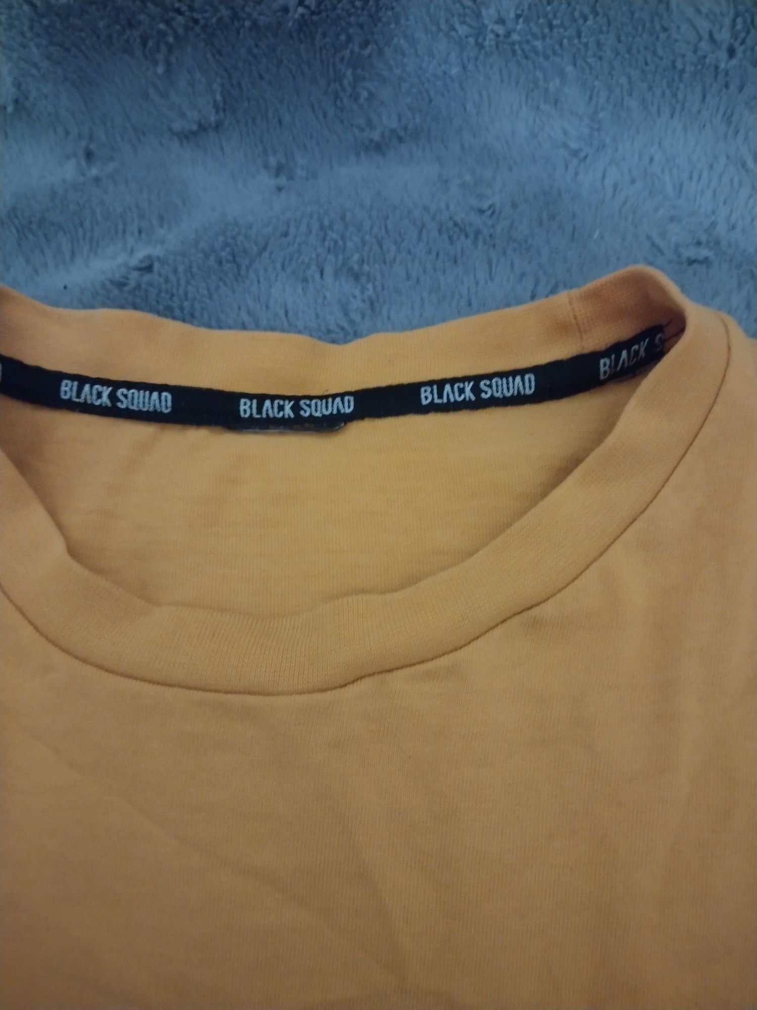 Dwa t-shirt rozmiar 158 żółta trochę wieksza