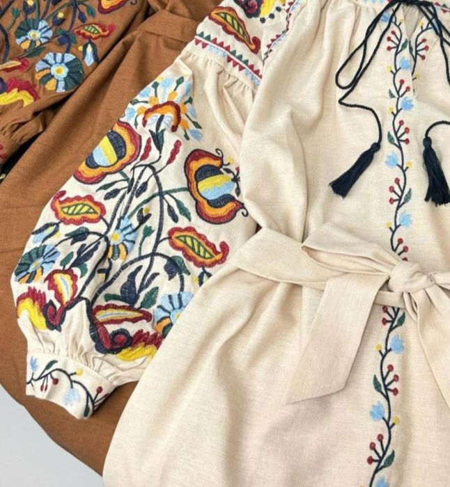 Сукня вишита бавовняна