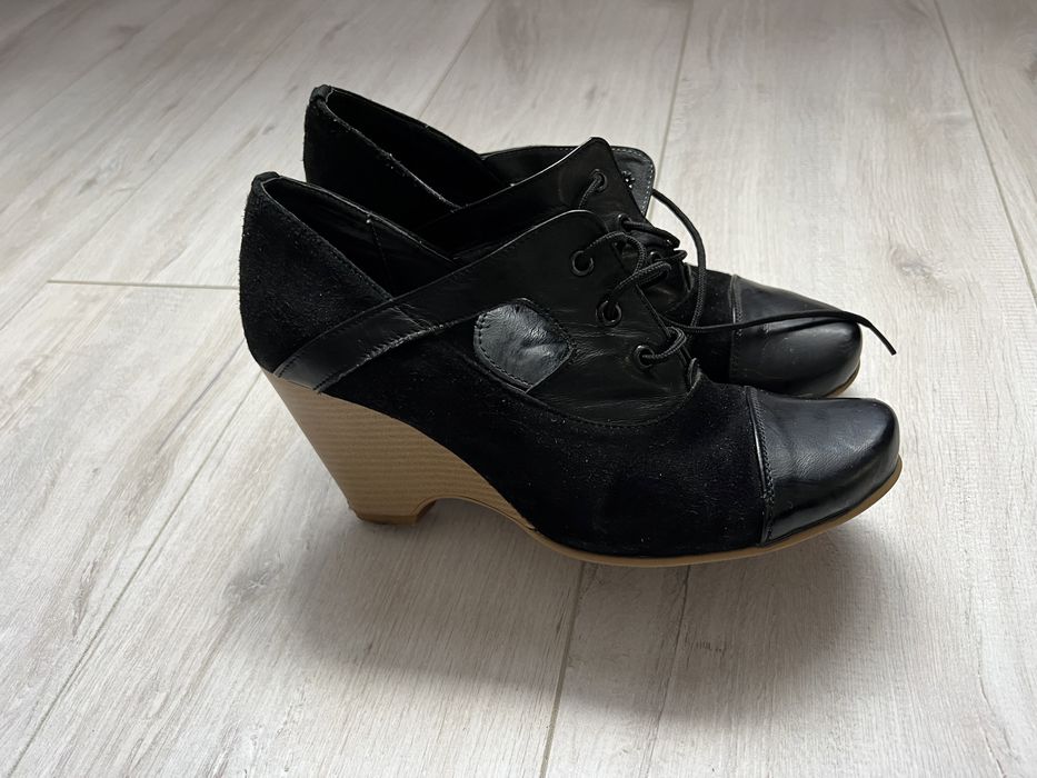 Осінні ботинки