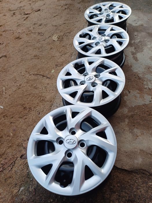 Nowe felgi 14" 4x100 Hyundai i10 i20 Kia Rio et47 5,5j oc54,1 TPMS