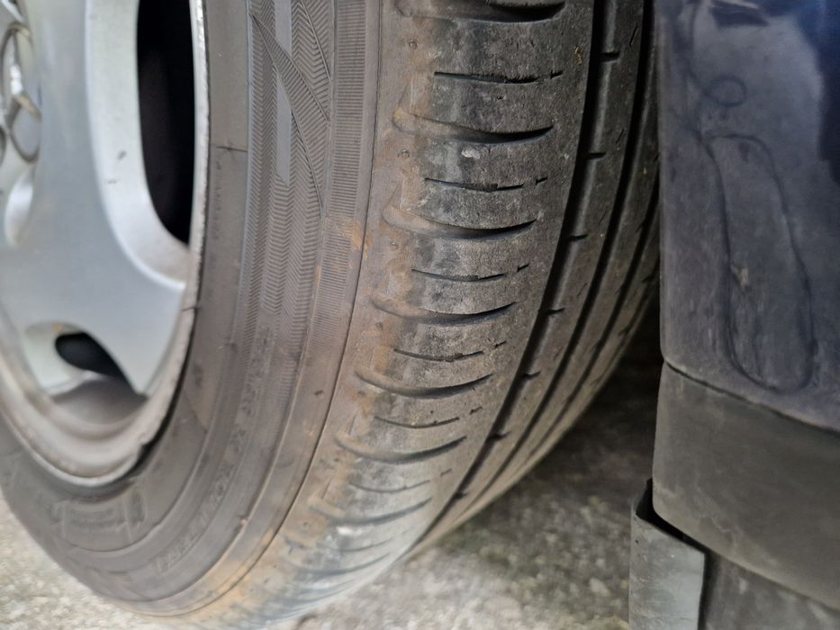 E300 motor OM 606 .uito fiável