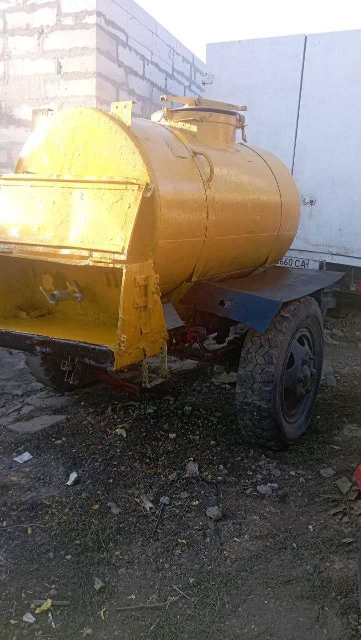 Бочка на колесах 950 л (вода)