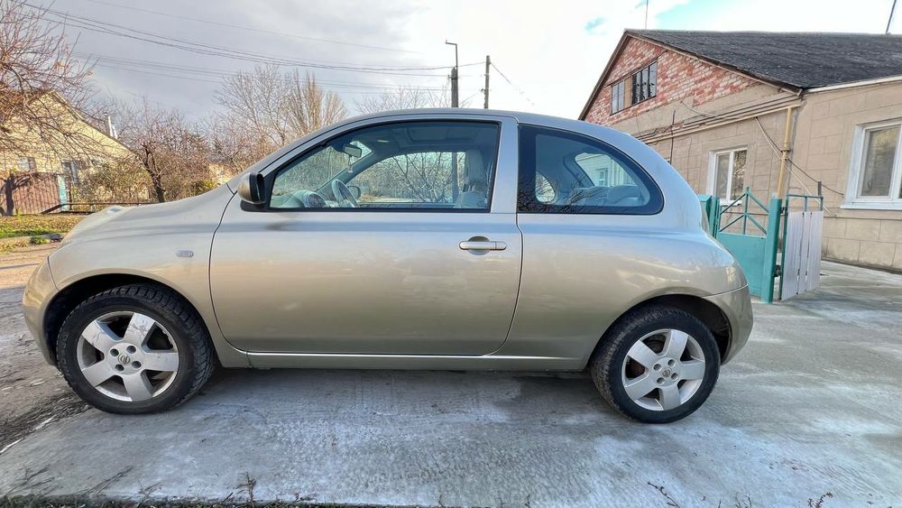 Продається авто Nissan micra 2003 року