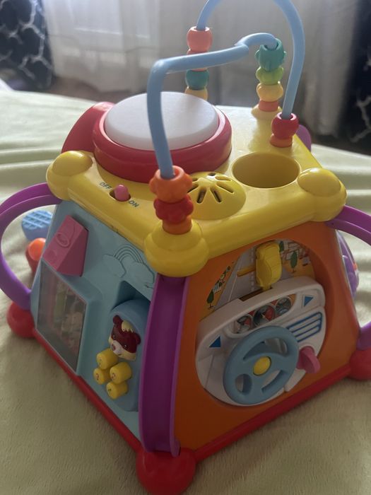 Мультикуб або розвиваючий центр