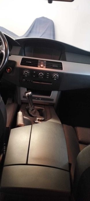 NEGOCIÁVEL - BMW 520d Touring (Nacional) – Pack M