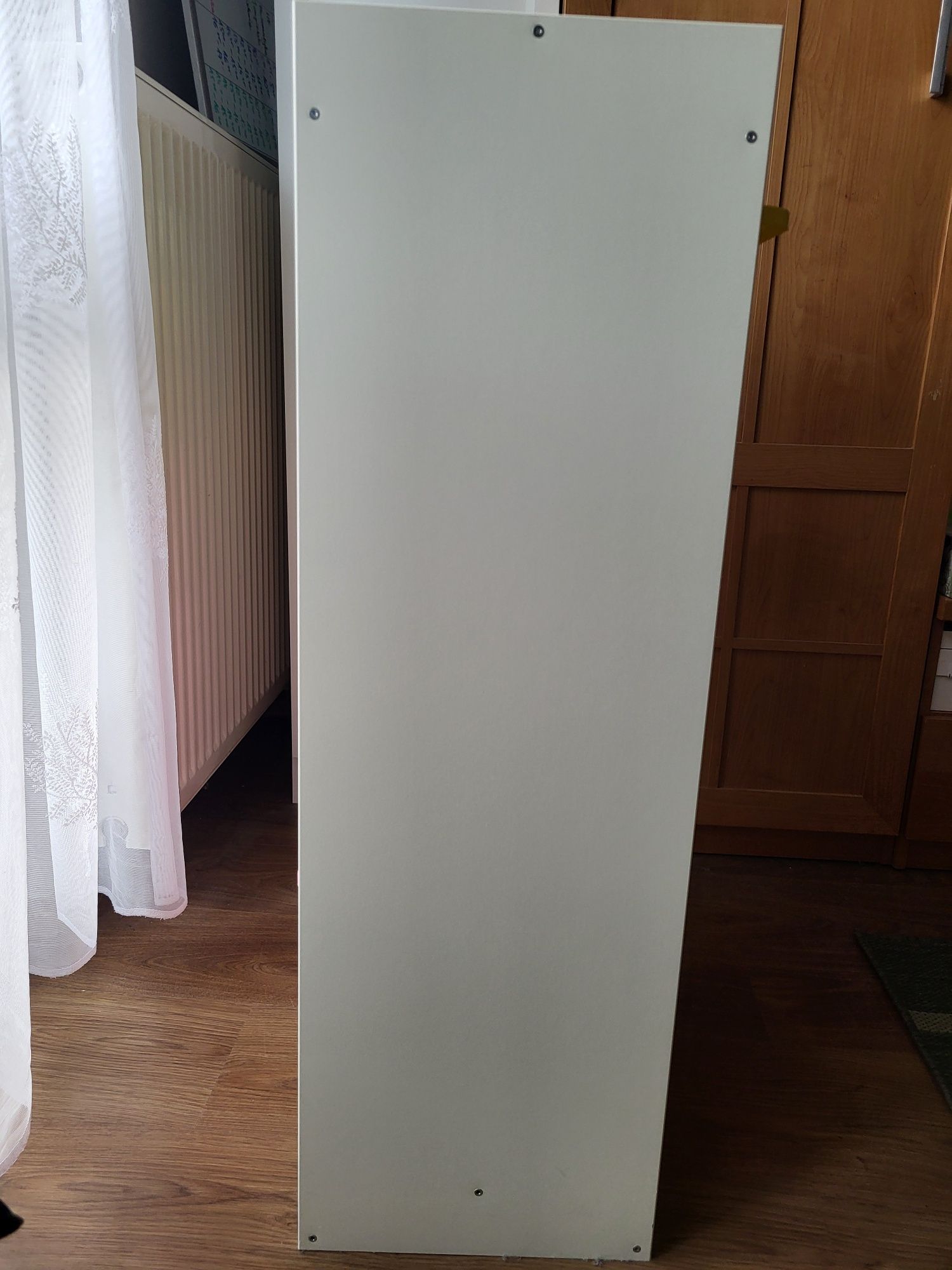 Regał z pojemnikami Ikea
