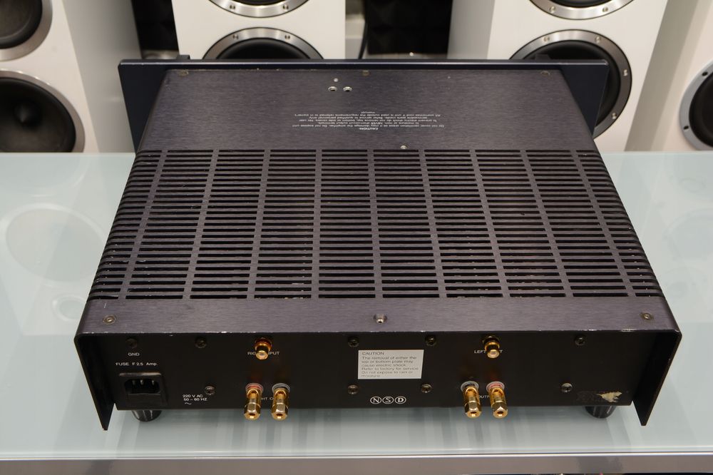 Mocna końcówka mocy wzmacniacz stereo Electrocompaniet Ampliwire 100