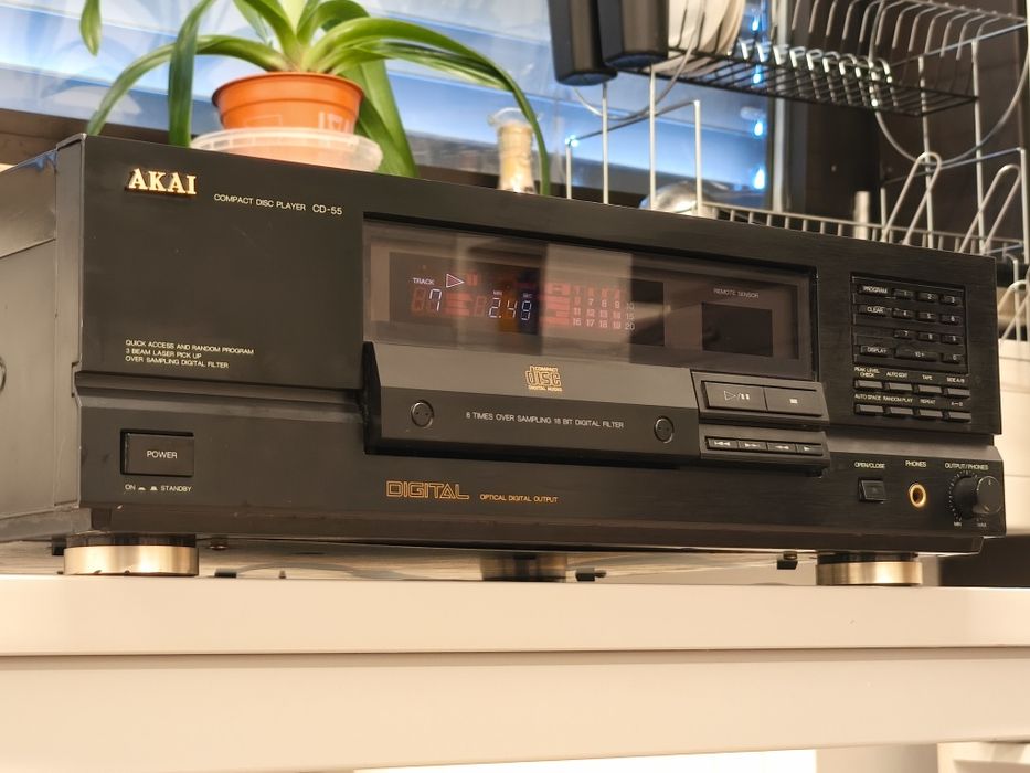 CD плеєр Akai CD-55 ! 2 ЦАПи AD1856N ! Зроблений у Японії !