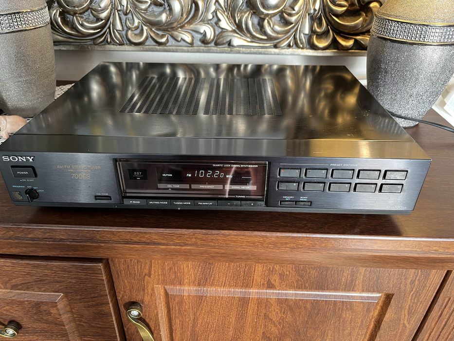 Tuner sony 700es