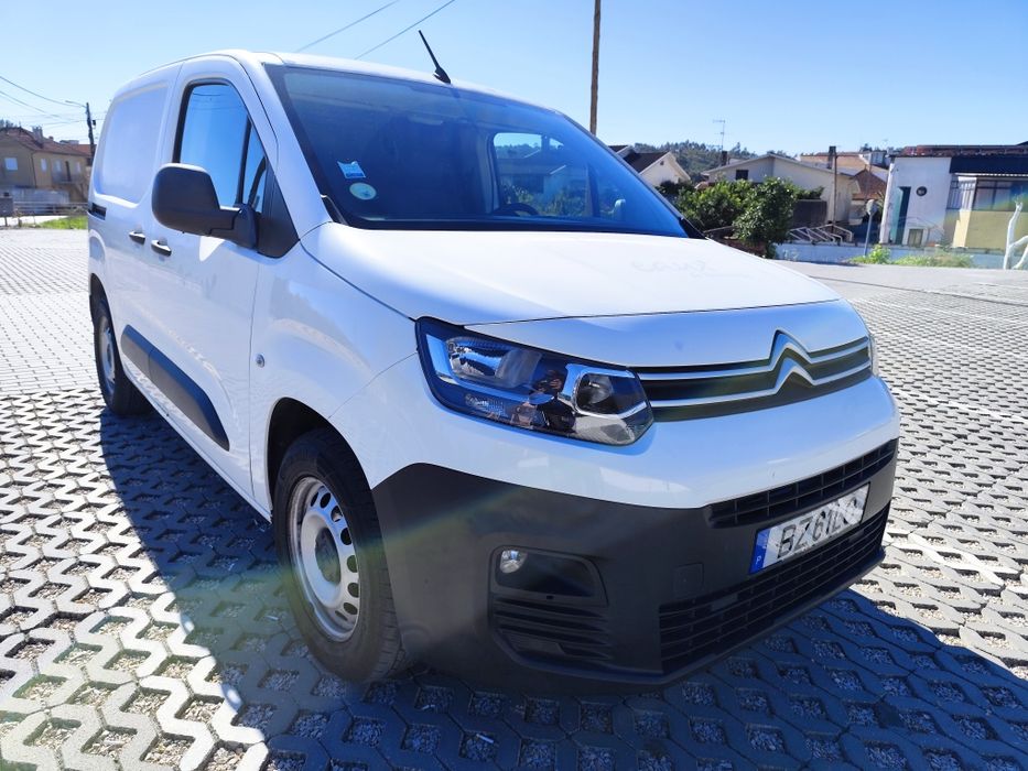 Berlingo 2019 3lugares especial 1000kg carga