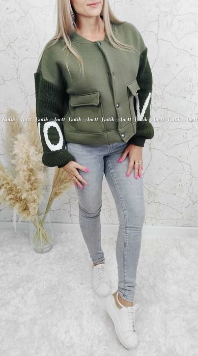 Kurtka Bobmerka Sweterkowe Rękawy Napis "LOVE" zielona