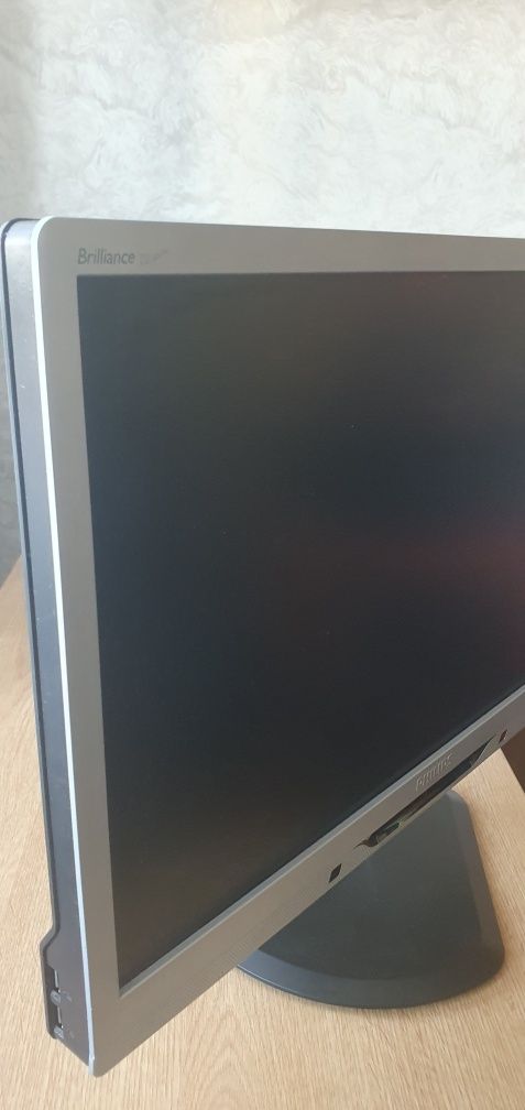 Монитор philips brilliance 22 ip lpy