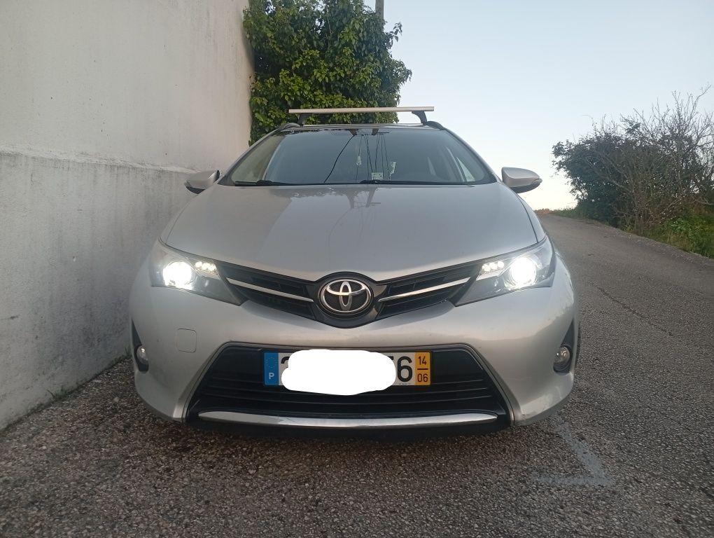 Toyota Auris Touring Sport