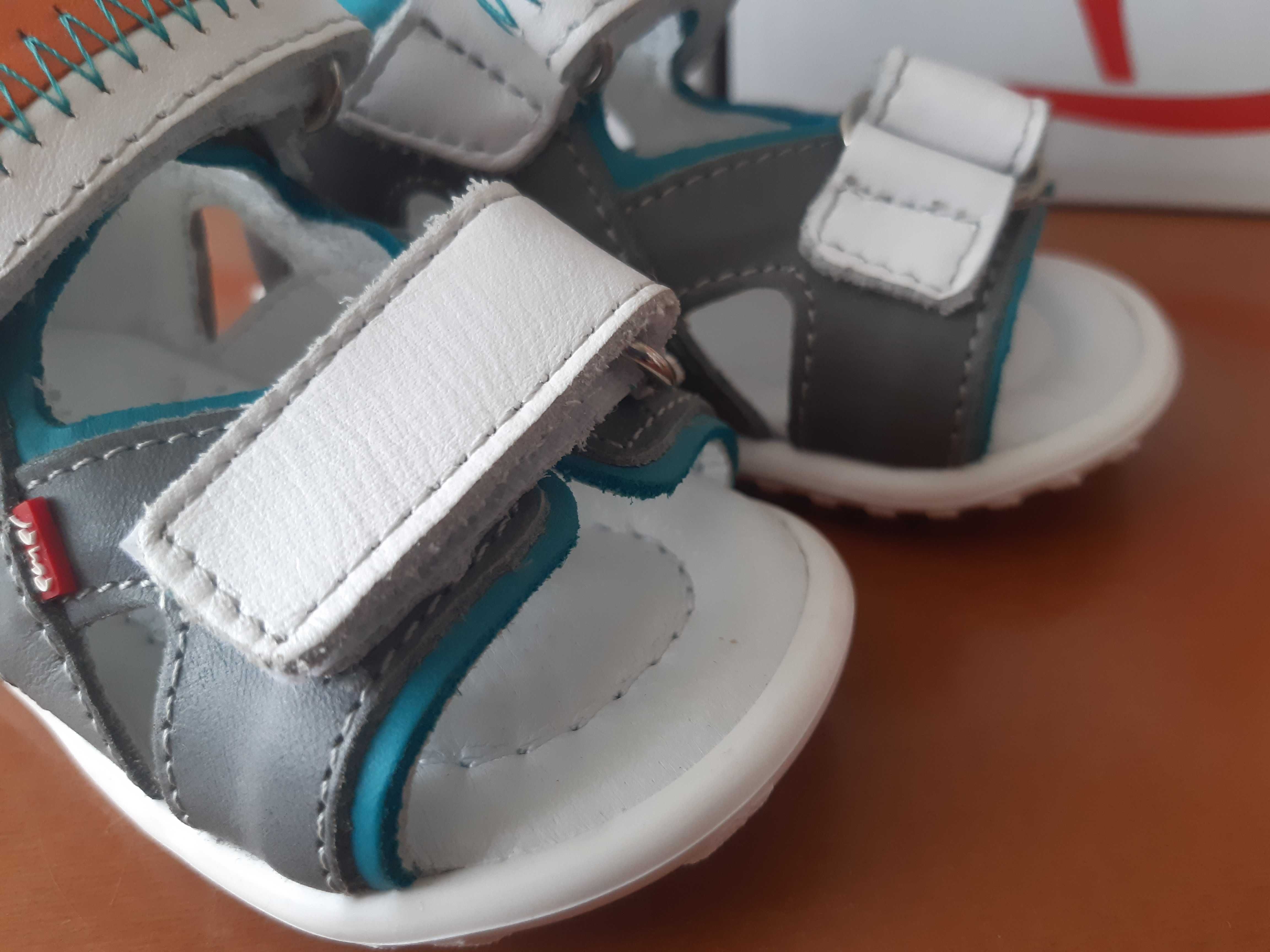 NOWE sandały Emel 18