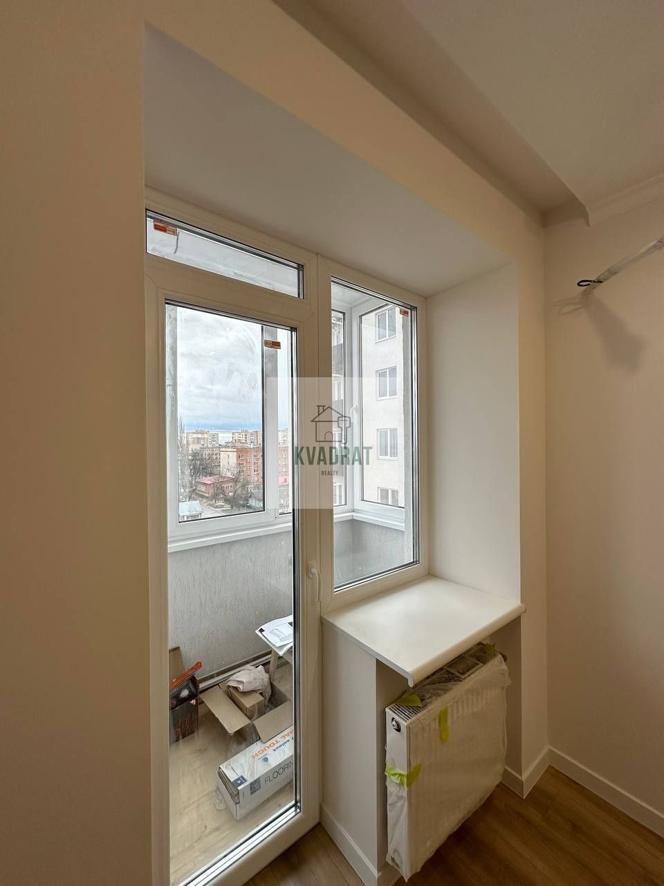Продам 2-х кімнатну квартиру з сучасним ремонтом у новобудові