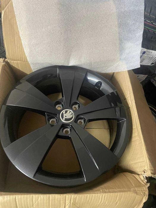 Оригінальний легкосплавний диск 6.5jx7 et41