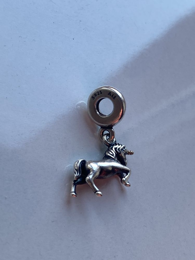 Charms Pandora Unicorn Jednorożec