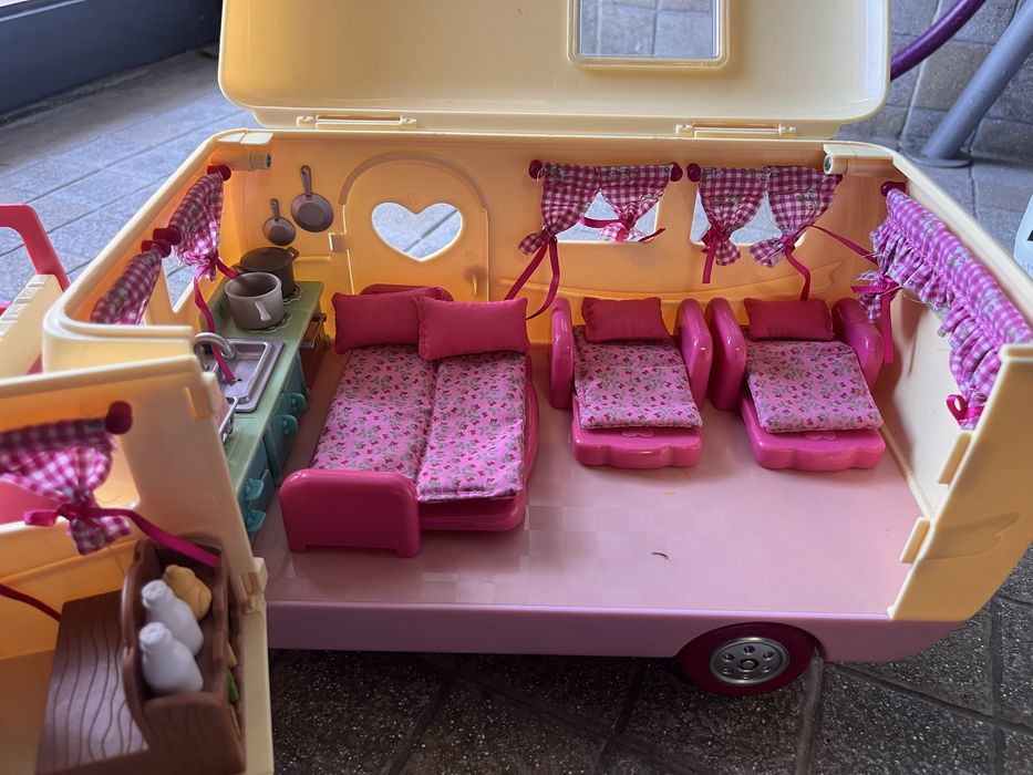 Caravana e carro de brincar da Imaginarium