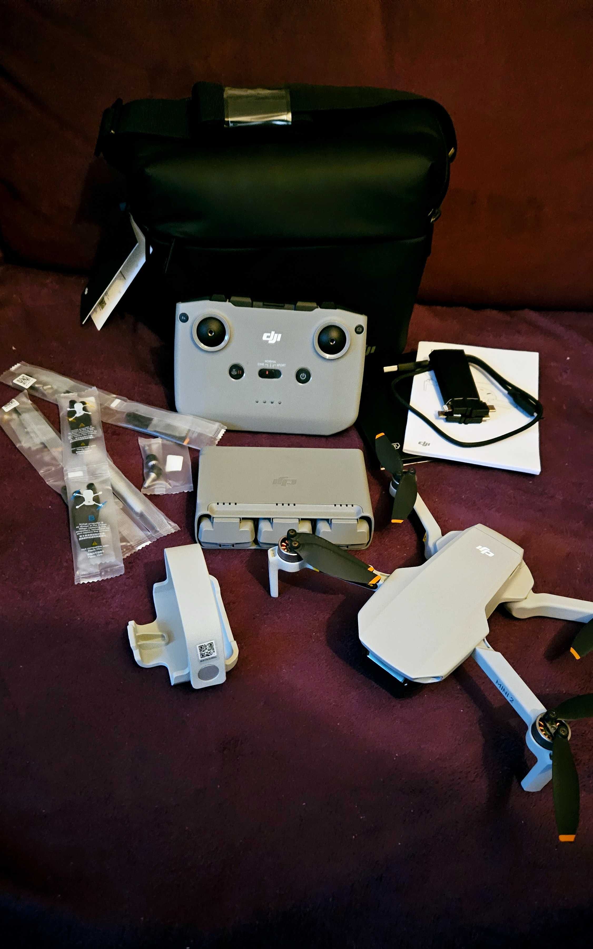 Dron DJI mini 2 SE Fly Combo
