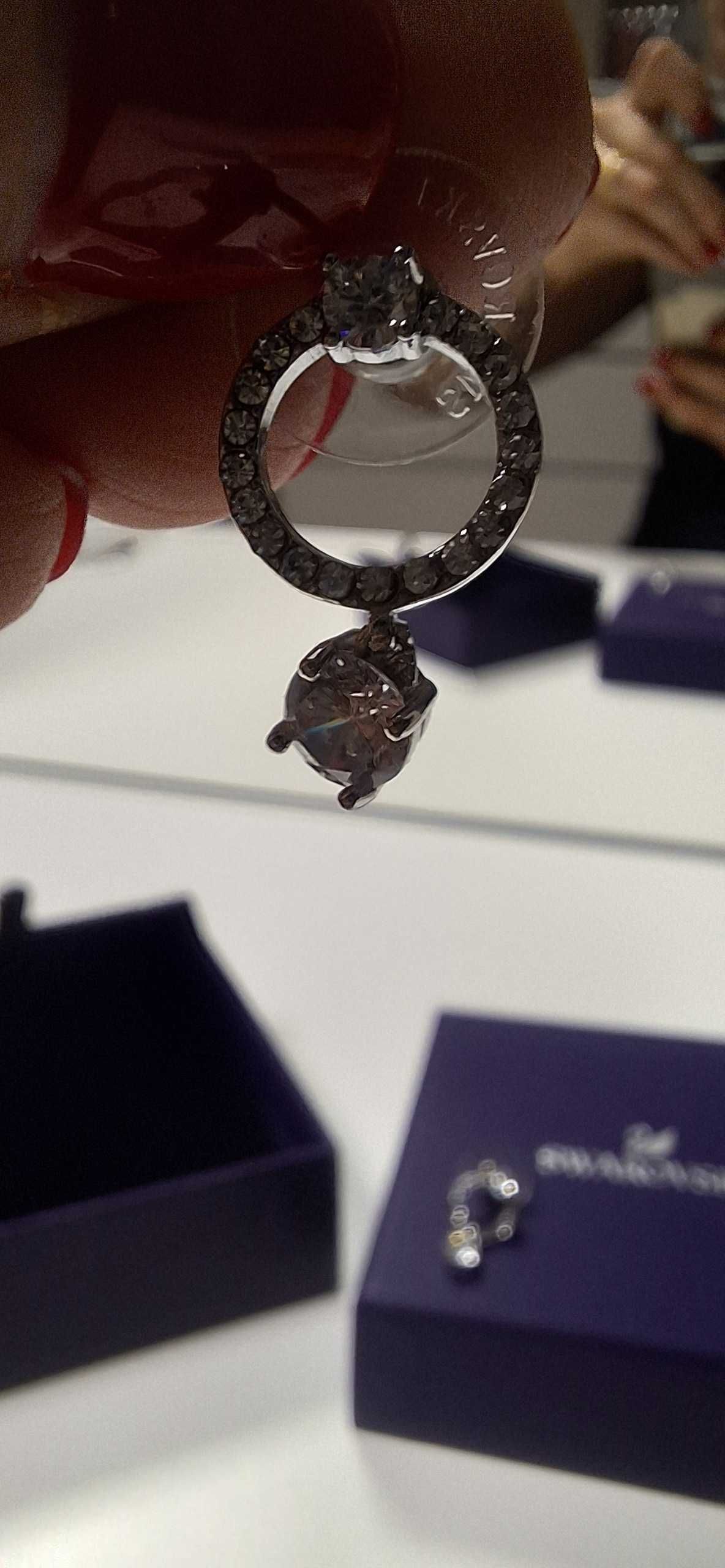 Kolczyki kreole Constella wiszace srebrne swarovski