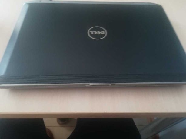 Laptop Dell latitude 6420 ram 8gb/intel core 2,2ghz i3 dvdrv windows 7
