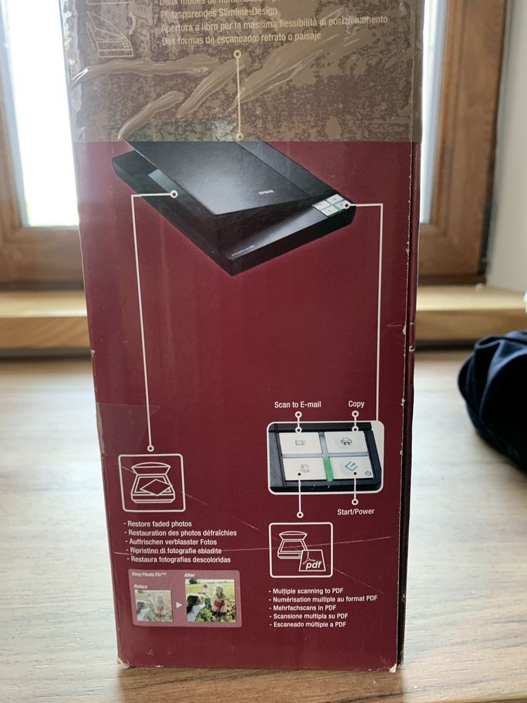 Epson Perfection V30