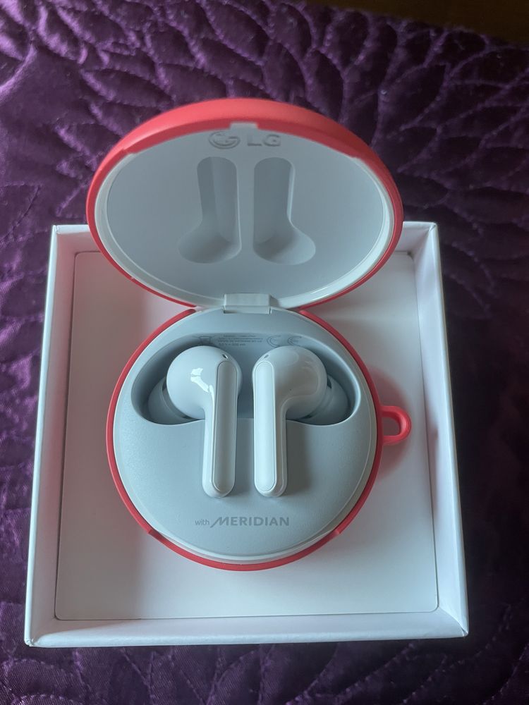 Auriculares sem fio tone free