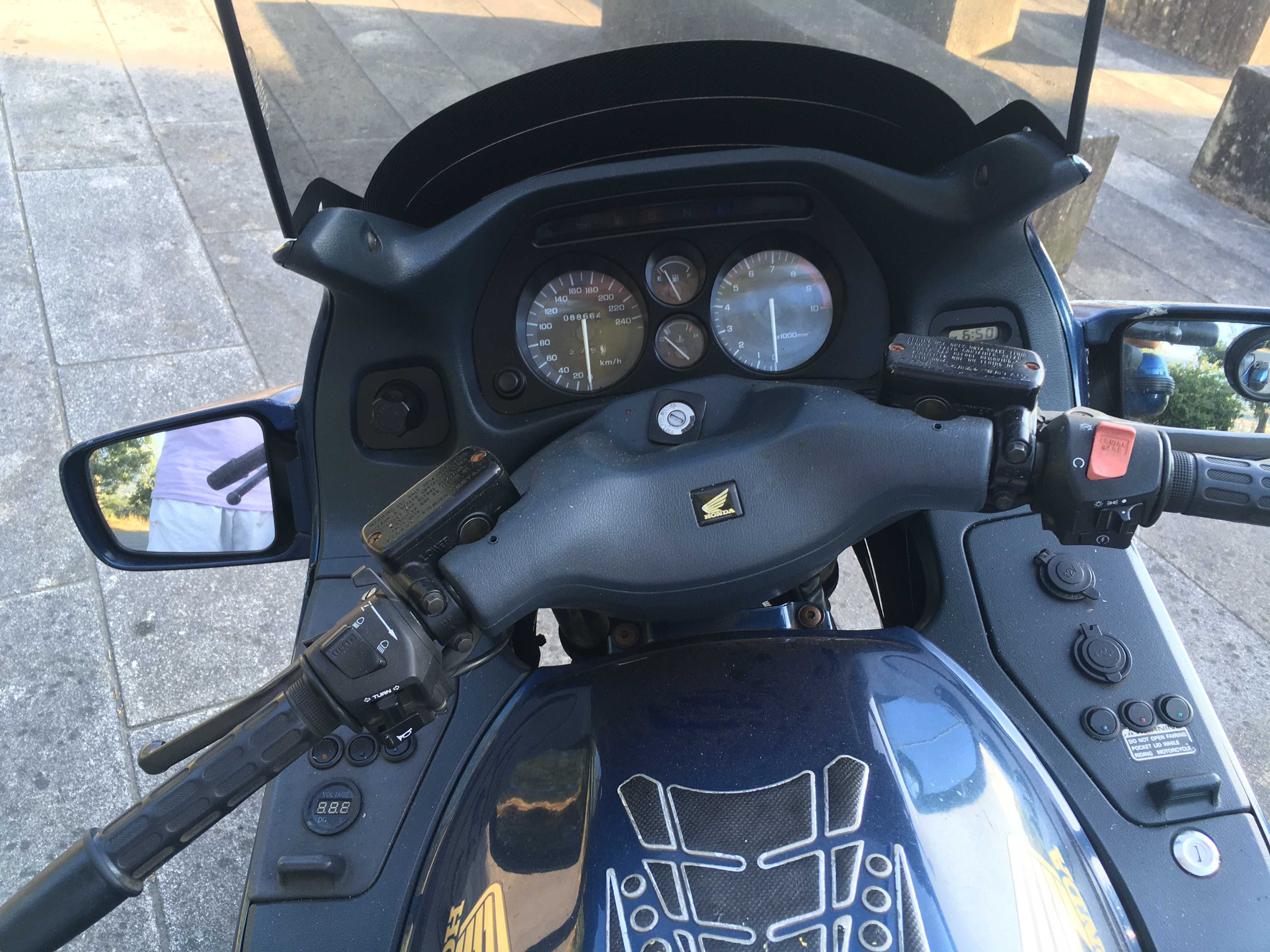 Honda Pan European 99