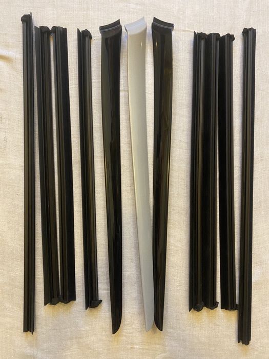 Пластик глянець салону Аутлендер 3 PHEV Outlander Sport ASX