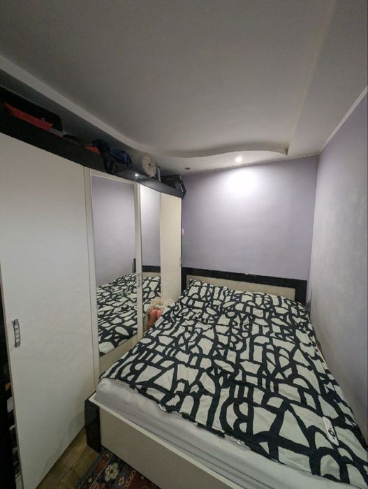 Продам 2к квартиру в центрі з індивідуальним опаленням. Є відновлення