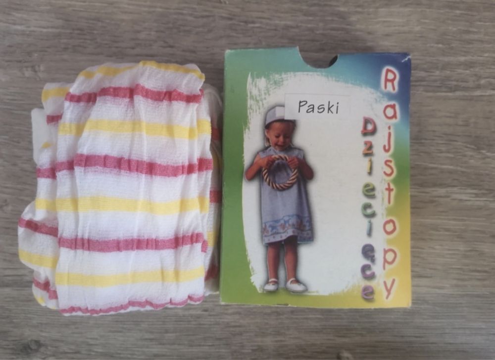 Rajstopy 134 140 paski nowe