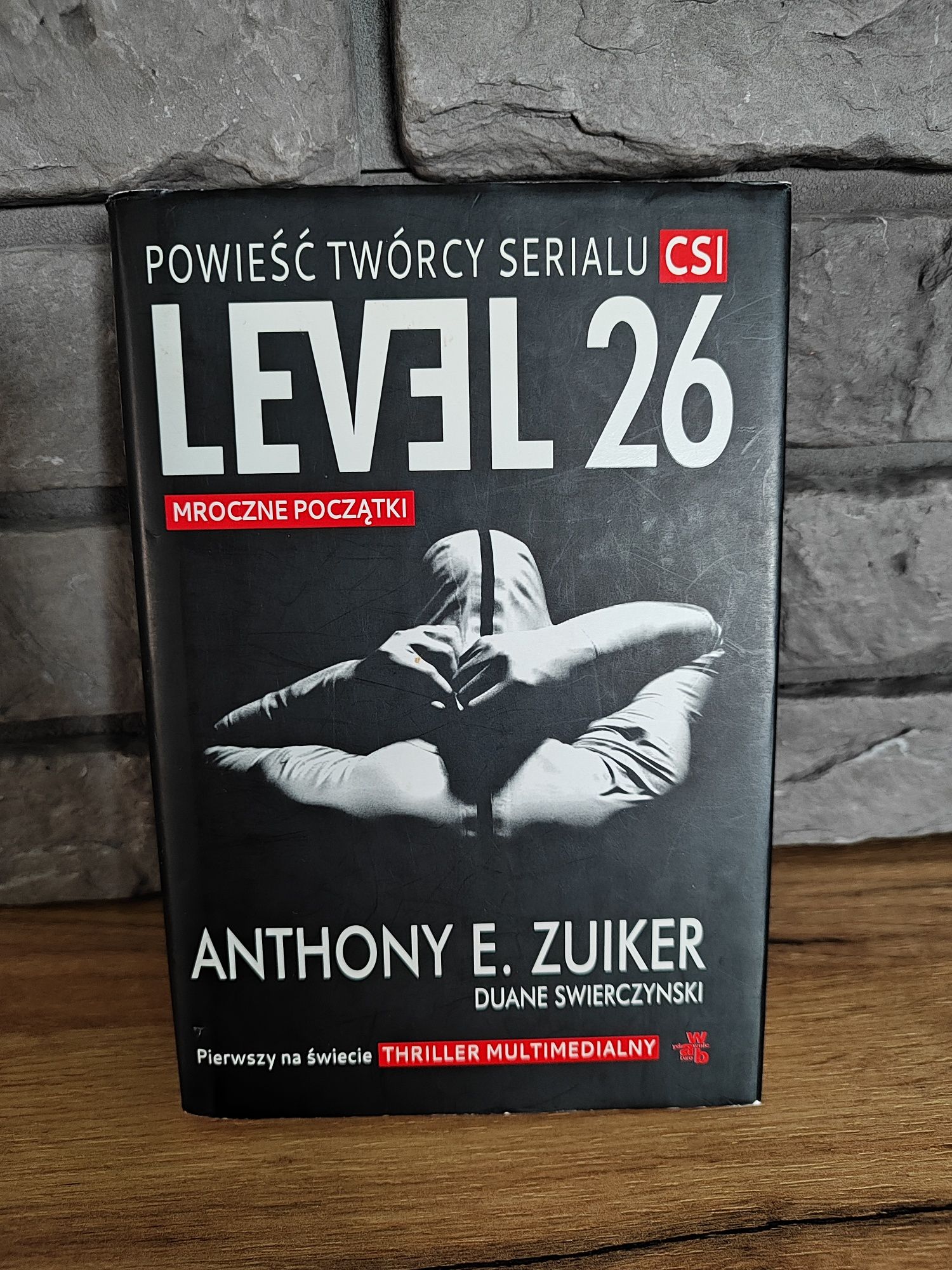 Level 26 thriller Multimedialny