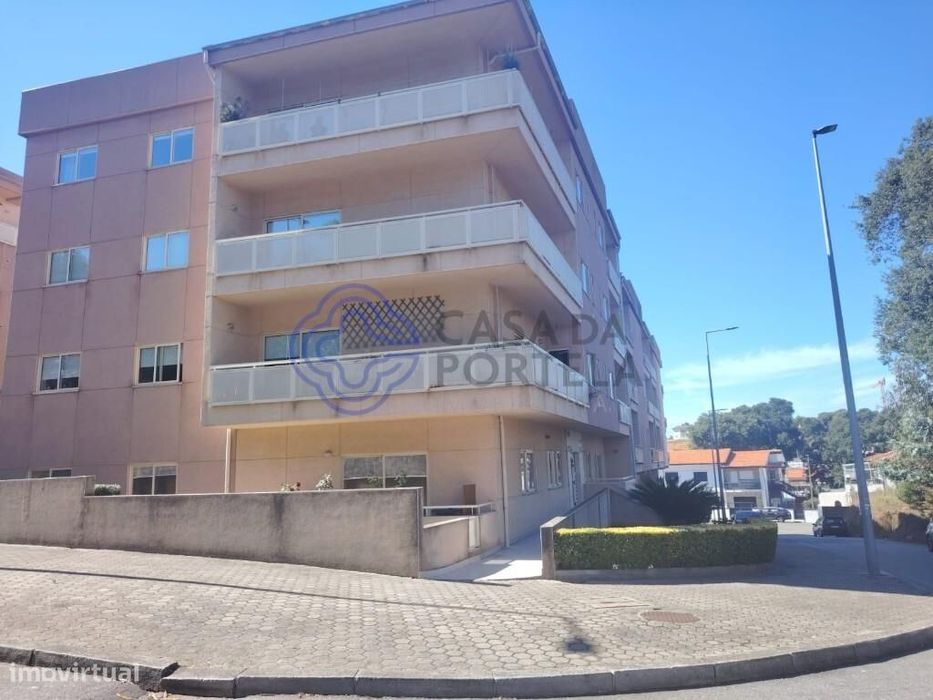 Amplo Apartamento T3 – Canelas, Vila Nova de Gaia
