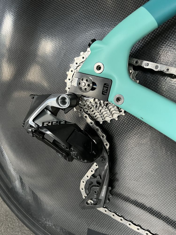 Bianchi aquila rower czasowy