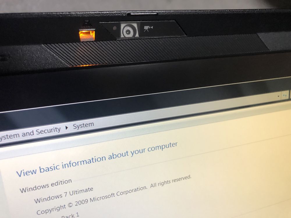 Laptop lenovo ThinkPad R500